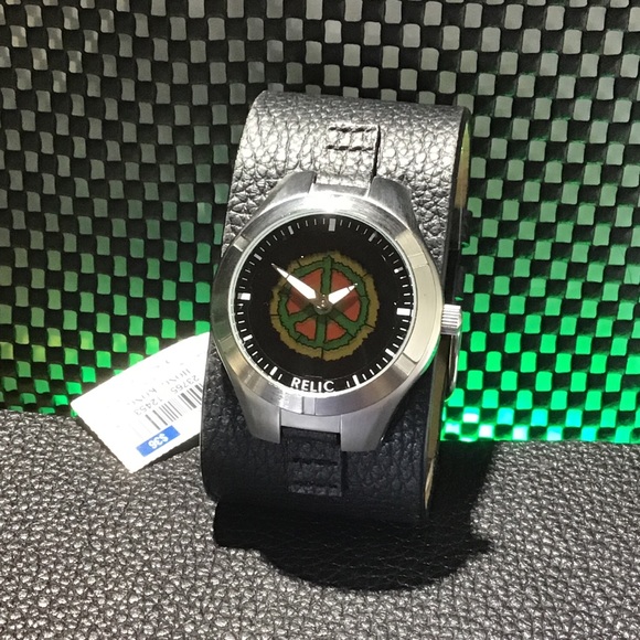 RELIC Animated Peace Sign on Leather - Picture 5 of 8